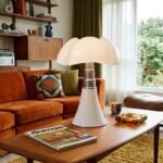 Découvrez la lampe Pipistrello : l'éclairage tendance conseillé par les architectes pour remplacer v...